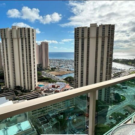 Ala Moana Hotel By Final Form Хонолулу Екстериор снимка