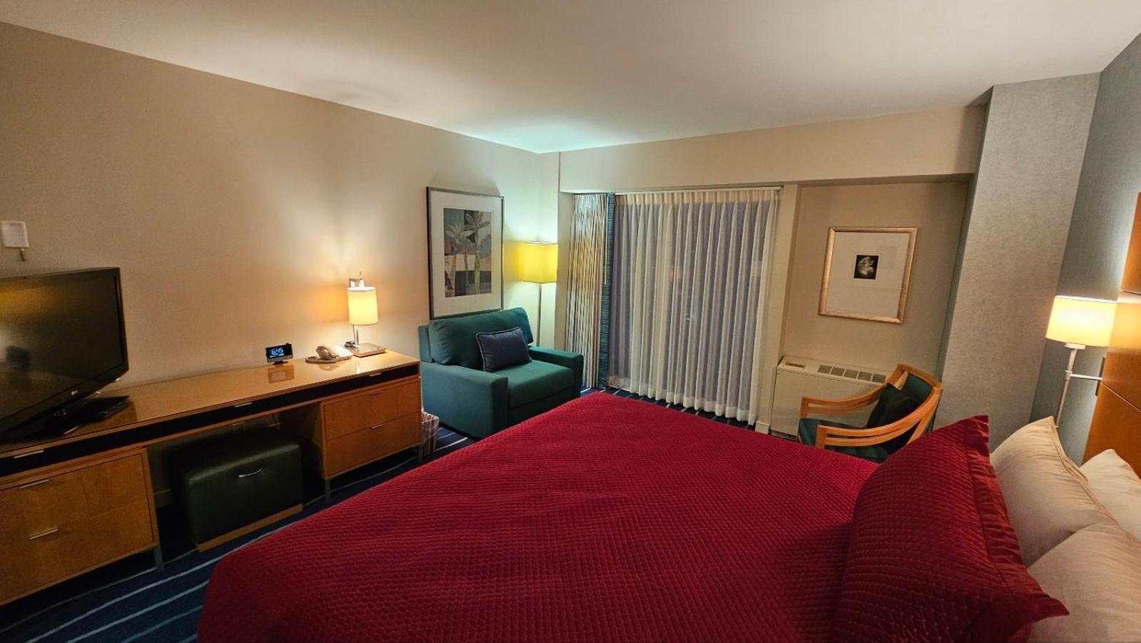Ala Moana Hotel By Final Form Хонолулу Екстериор снимка